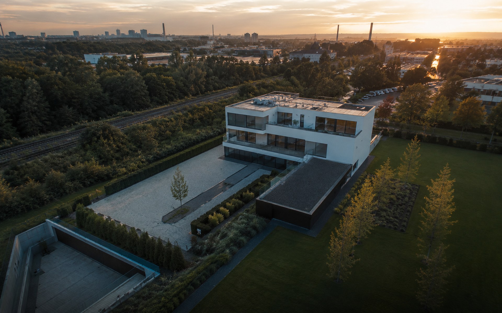 Luftaufnahme eines Wohnobjekts mit Grundstück, Garten und Umgebung im Ruhrgebiet